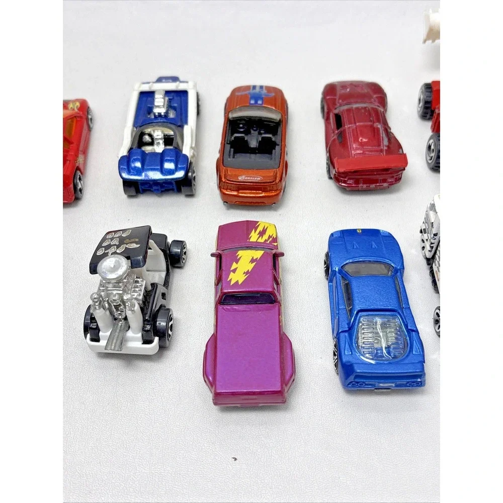 Lot of 15 Loose Diecast Cars Hot Wheels Matchbox 70's 80's‎ 90's Vintage